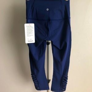 Lululemon Minimalist Crop
